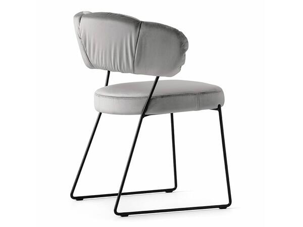 Quadrotta Upholstered chair with metal frame and plush back CS2053 |  Calligaris