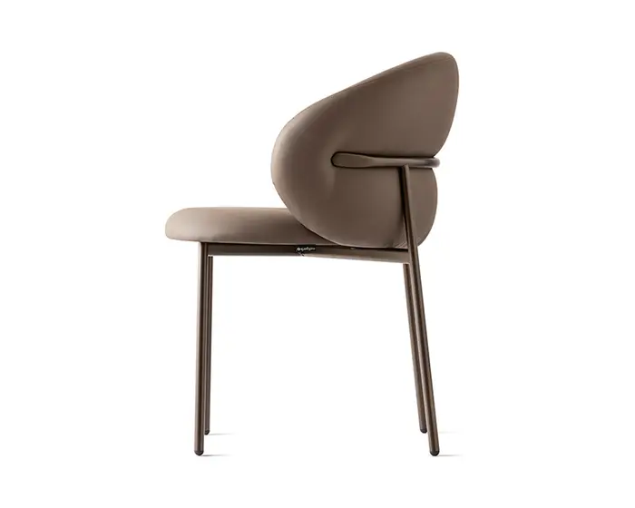 Oleandro: Upholstered chair with metal frame | Calligaris Toronto